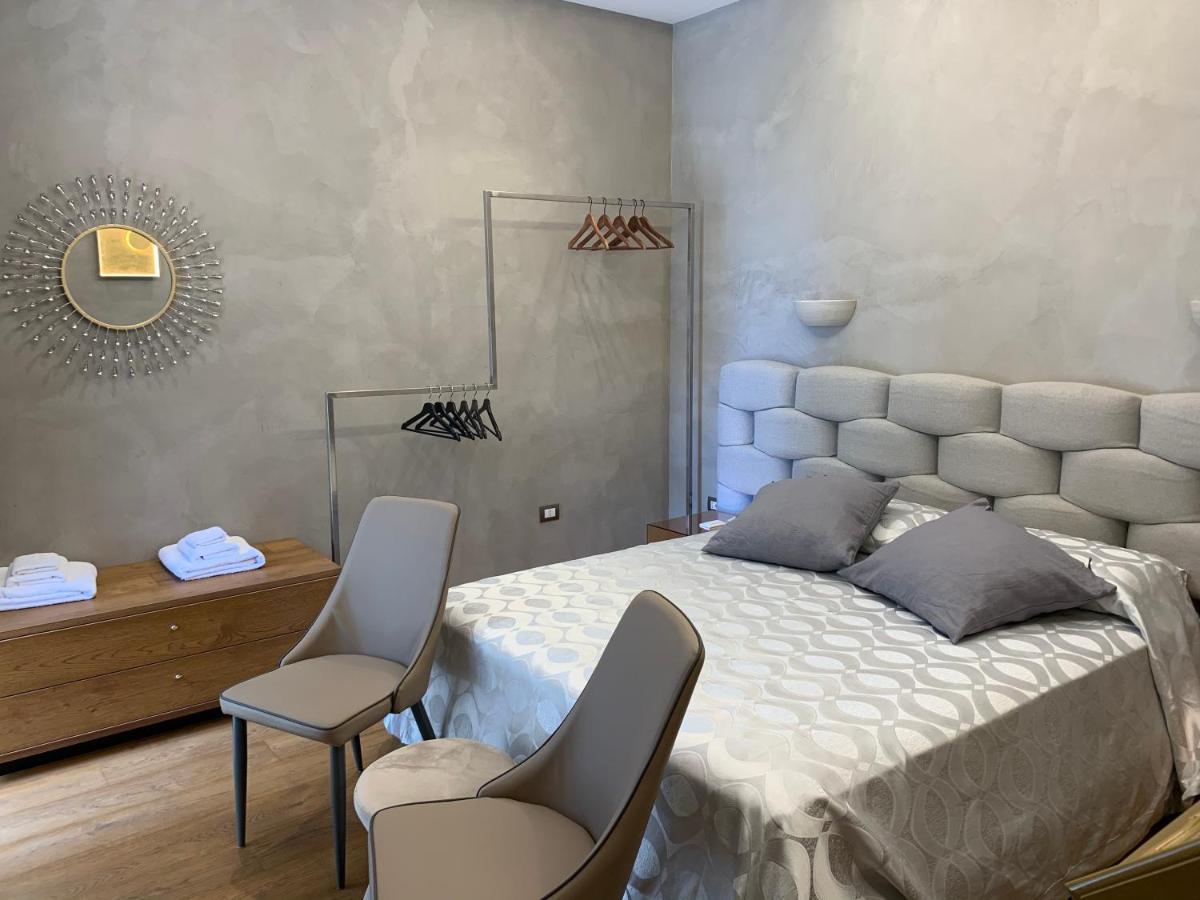 Civico Cinque Home Luxury Apartment Salerno Dış mekan fotoğraf