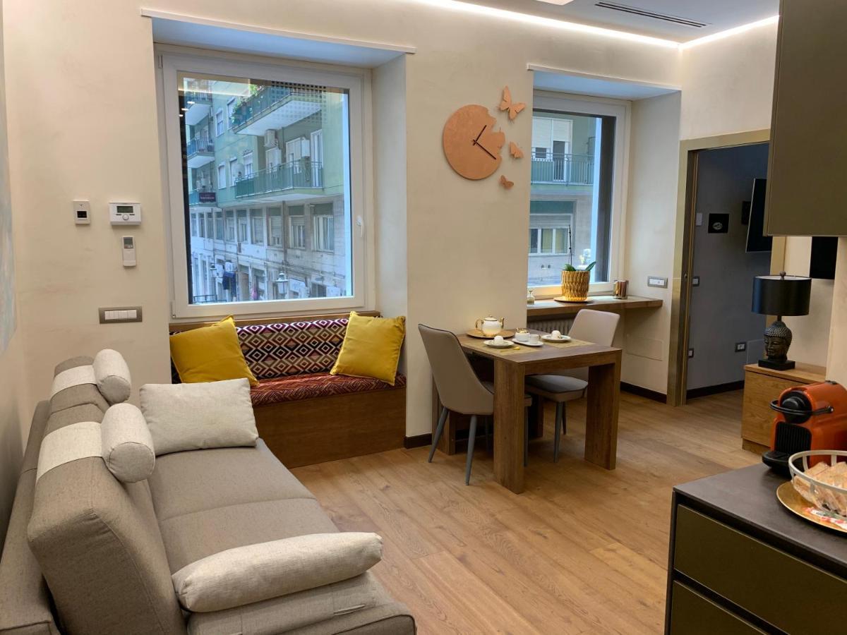 Civico Cinque Home Luxury Apartment Salerno Dış mekan fotoğraf