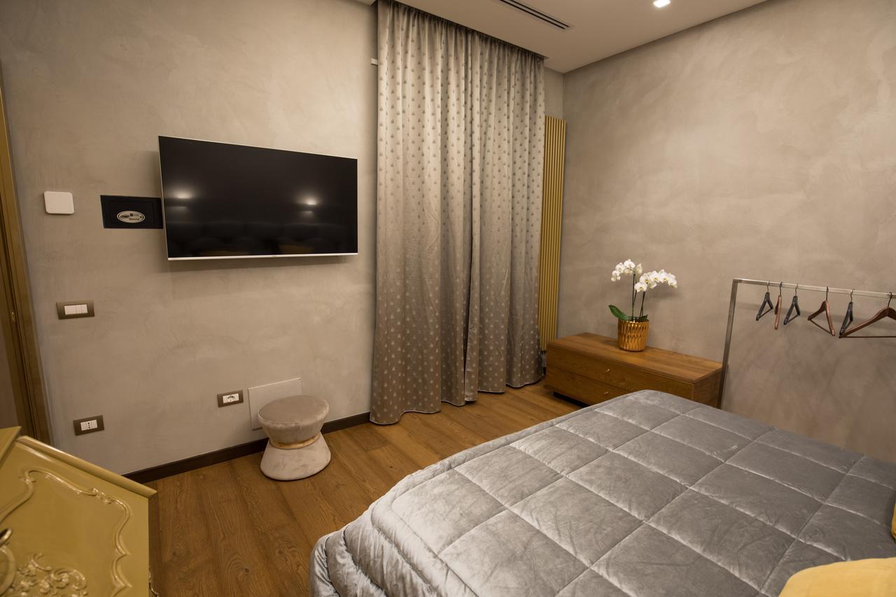 Civico Cinque Home Luxury Apartment Salerno Dış mekan fotoğraf